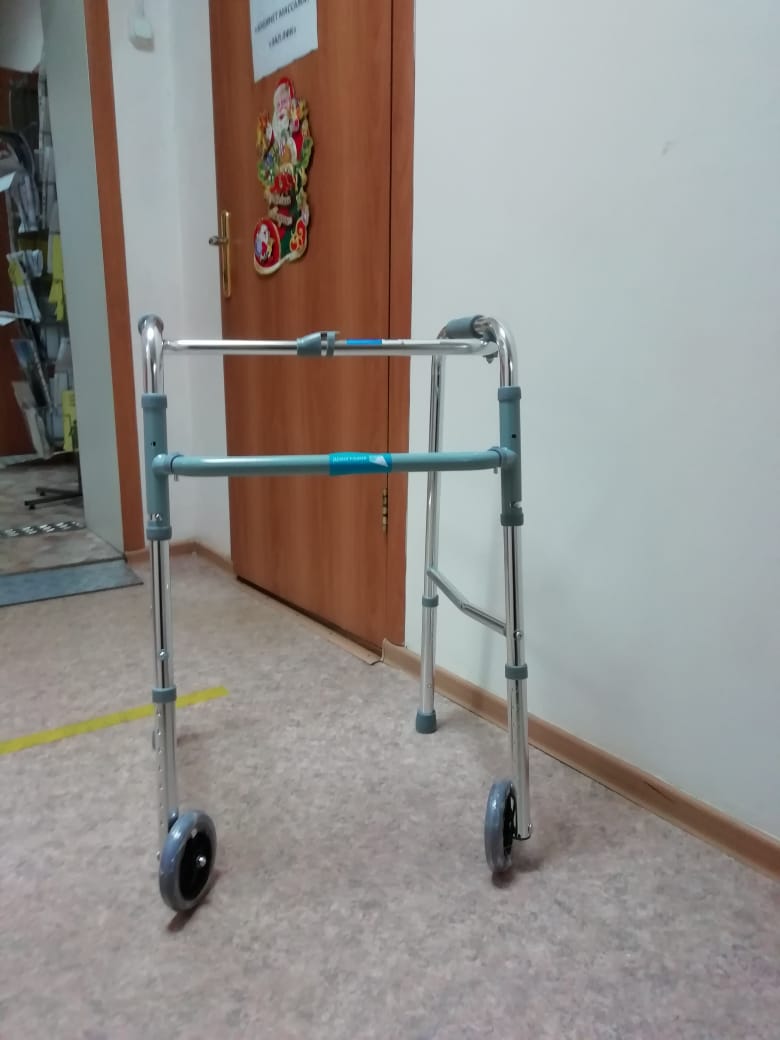 ходунки на колесах